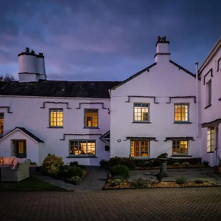 Luxury 1 Bed - Great Location - Peaceful-hot Tub וילה *