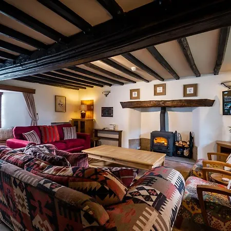 Villa Luxury 1 Bed - Great Location - Peaceful-hot Tub Bowness-on-Windermere