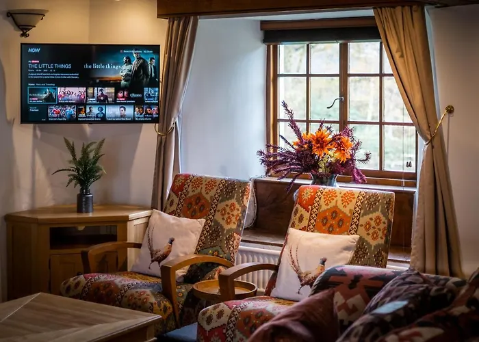 Luxury 1 Bed - Great Location - Peaceful-hot Tub * Bowness-on-Windermere