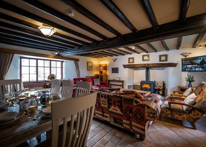 Luxury 1 Bed - Great Location - Peaceful-hot Tub * Bowness-on-Windermere