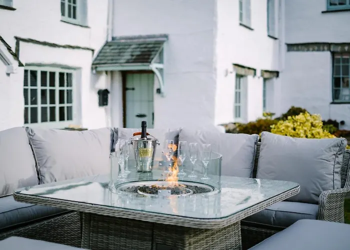 Luxury 1 Bed - Great Location - Peaceful-hot Tub Villa Bowness-on-Windermere