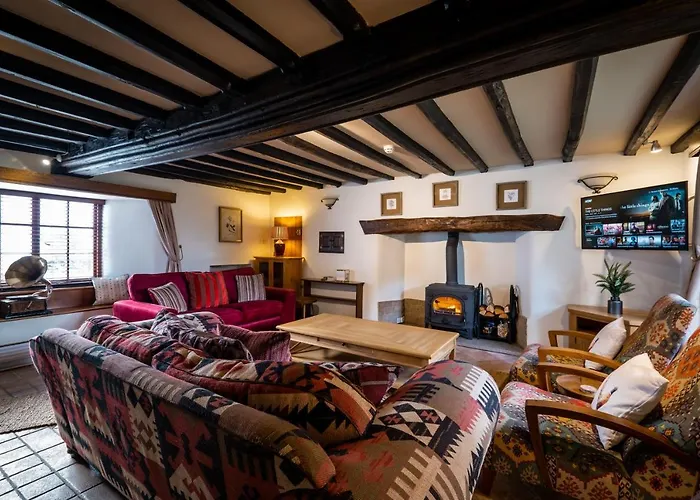 Villa Luxury 1 Bed - Great Location - Peaceful-hot Tub Bowness-on-Windermere