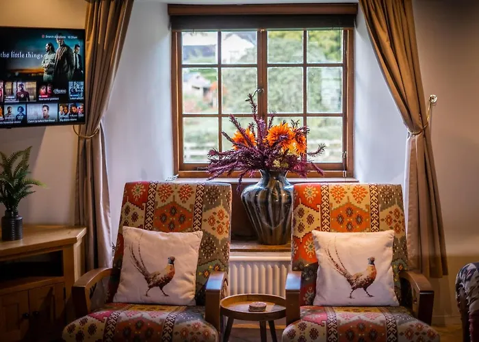 Luxury 1 Bed - Great Location - Peaceful-hot Tub Villa Bowness-on-Windermere