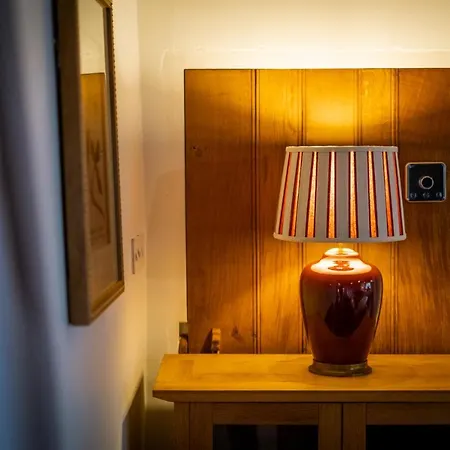 빌라 Luxury 1 Bed - Great Location - Peaceful-hot Tub 보우네스온윈더미어