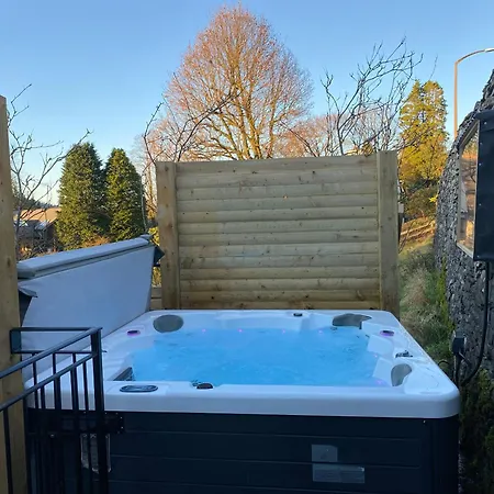 빌라 Luxury 1 Bed - Great Location - Peaceful-hot Tub *